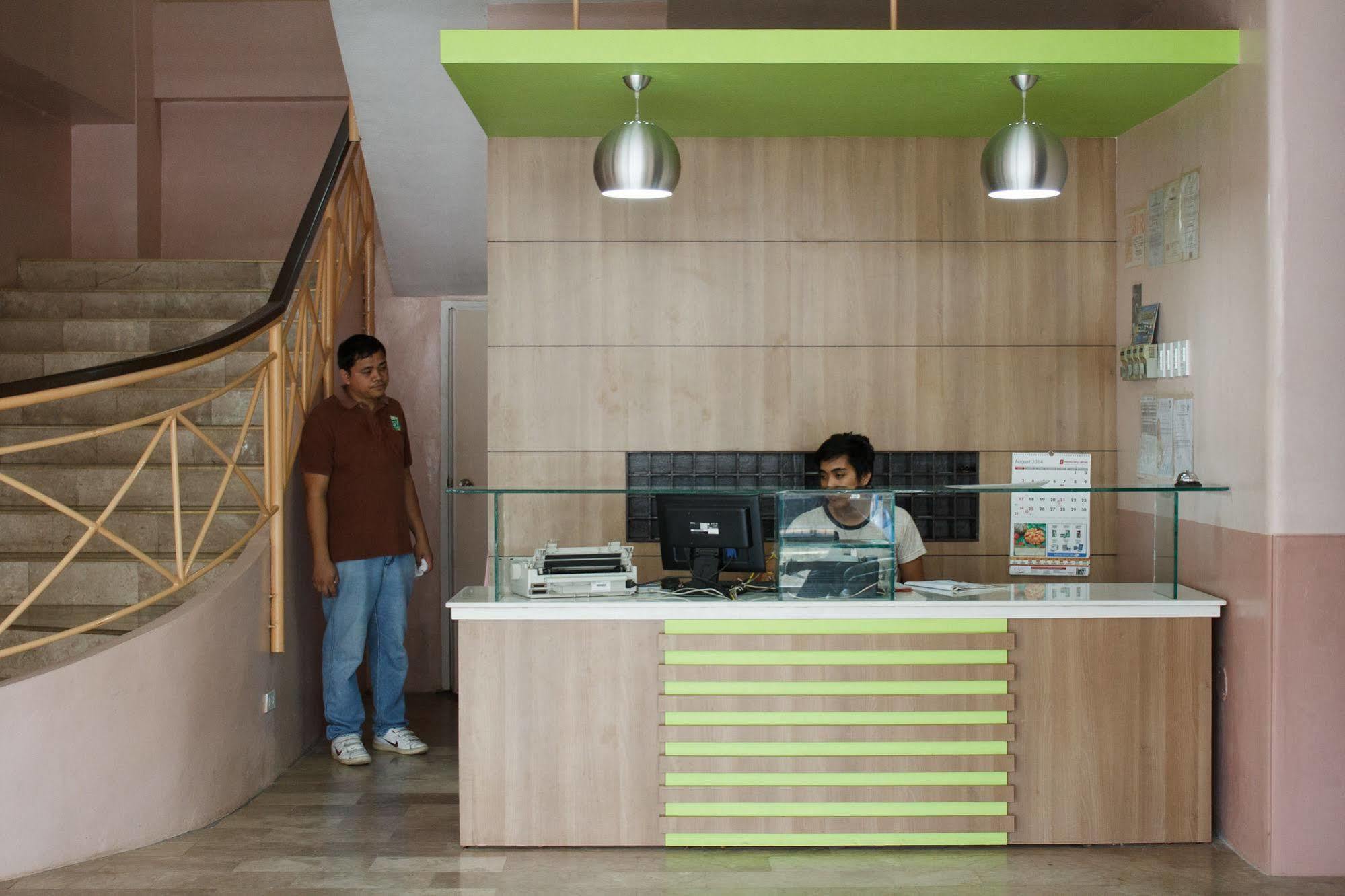 Gv Hotel - Borongan Екстер'єр фото