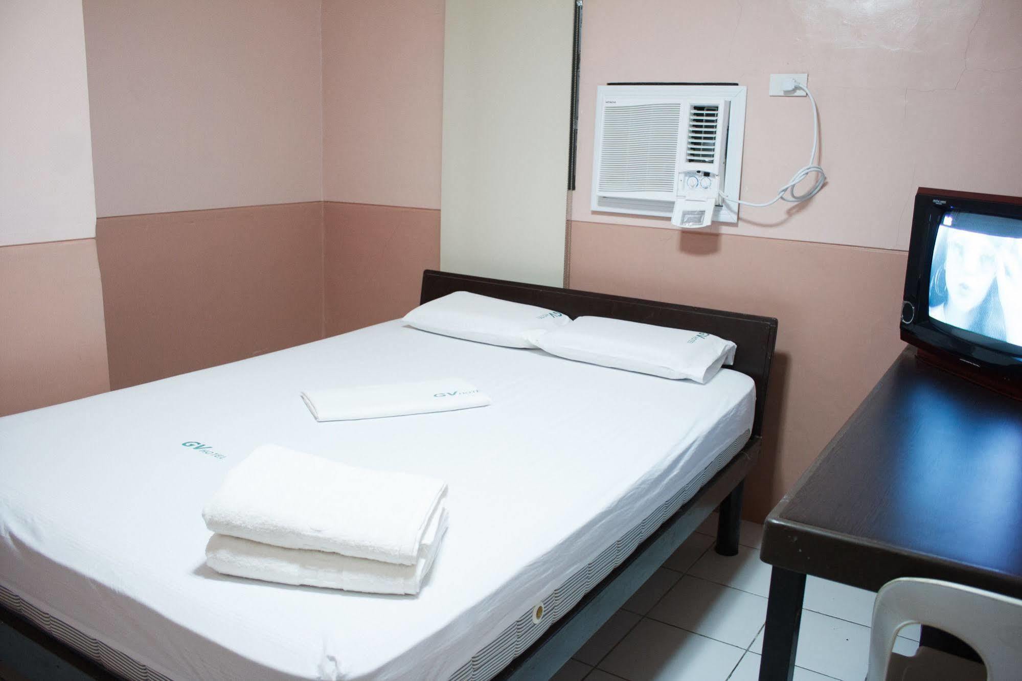 Gv Hotel - Borongan Екстер'єр фото